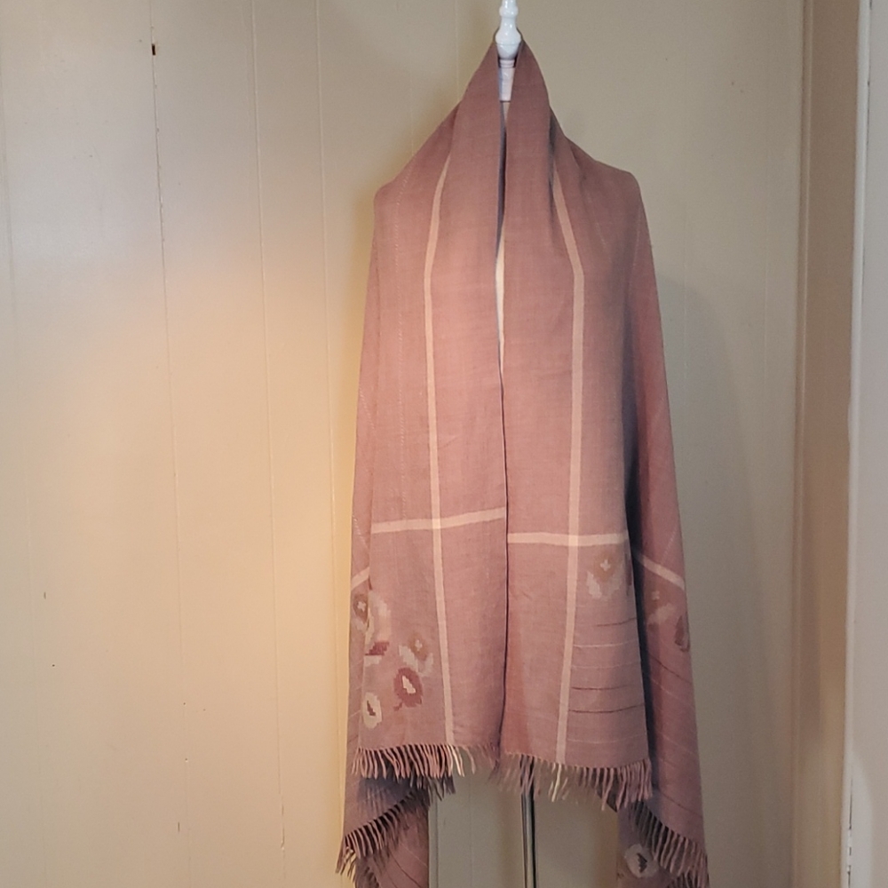 Pooja 100% Brown & Cream Ram Wool Shawl